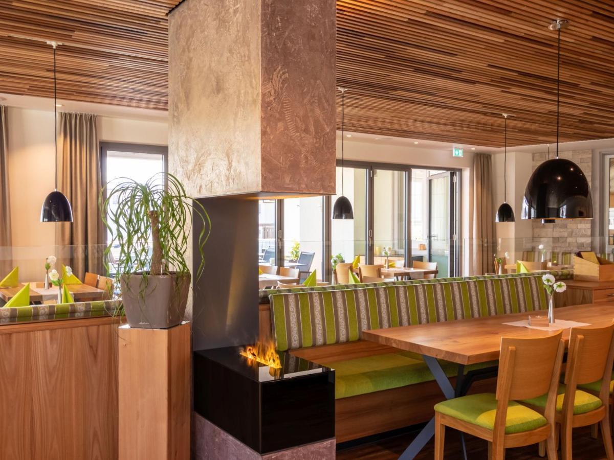 Hotel Gasthaus Krone インメンシュタート・アム・ボーデンゼー エクステリア 写真